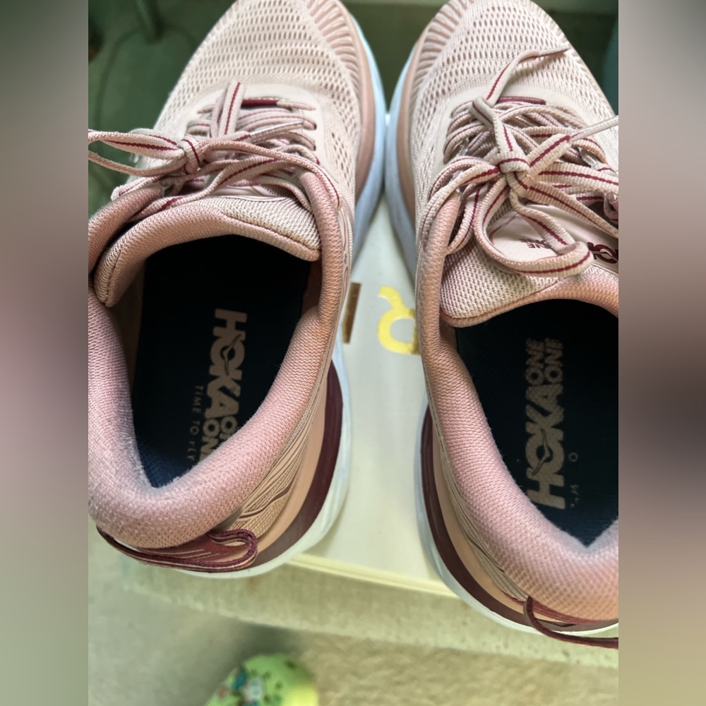 Hoka Bondi 7 Running Walking Shoes Gently Worn